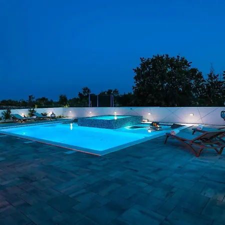 Meden Dol Villa *