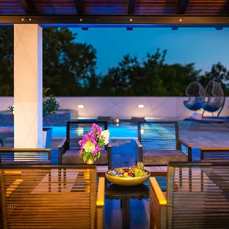 Meden Dol Βίλα Rupe